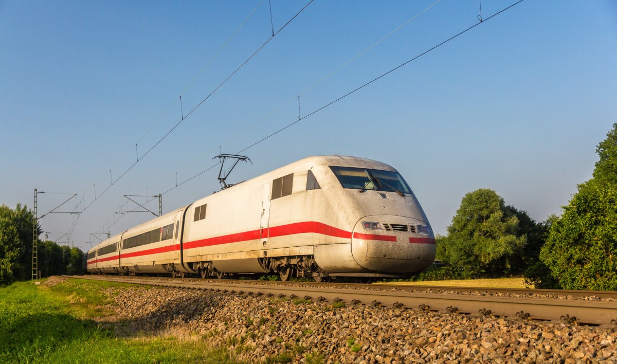 Электропоезд Ice 1. Межгородской экспресс. Intercity Express Germany. Piko 57194 междугородный экспресс Ice 3.